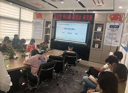 Prasidės verslo įgūdžių mokymas